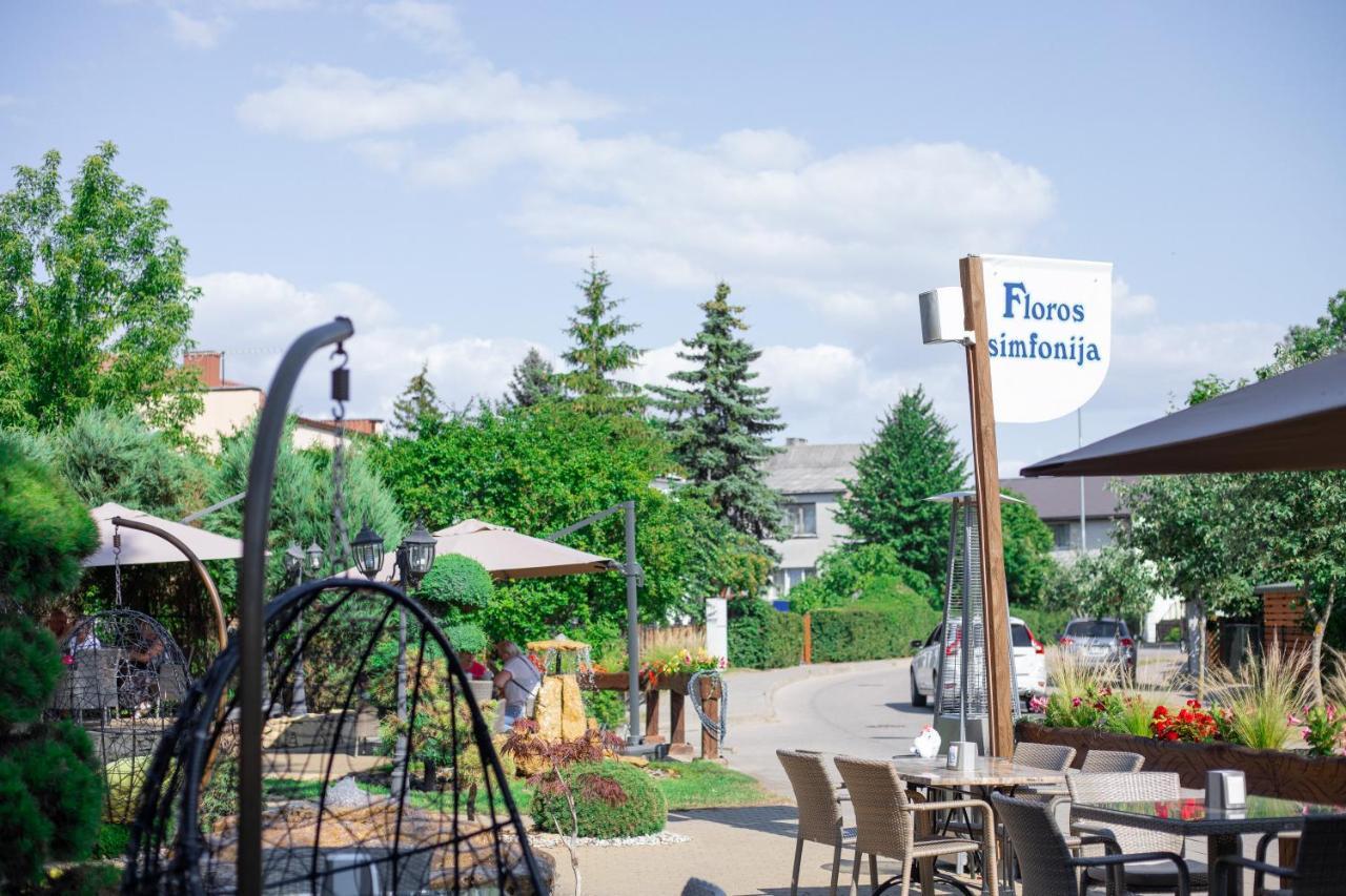 Hotel Floros Simfonija à Šventoji Extérieur photo