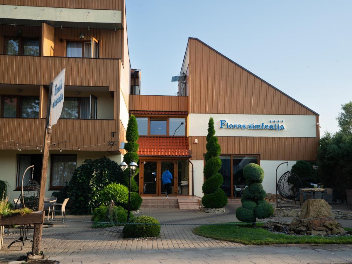 Hotel Floros Simfonija à Šventoji Extérieur photo
