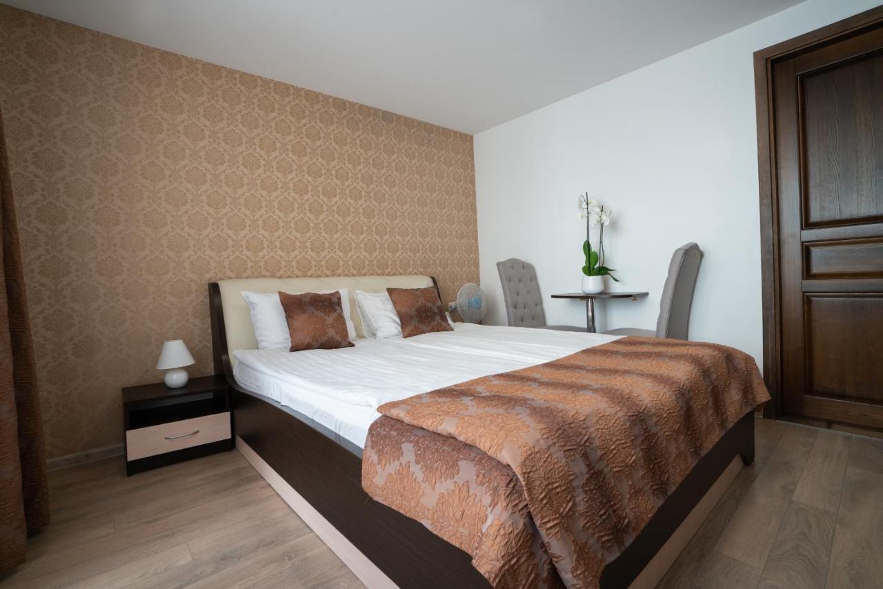 Hotel Floros Simfonija à Šventoji Extérieur photo